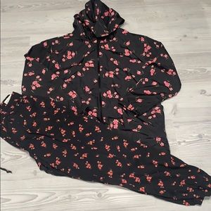 Pink set medium for women